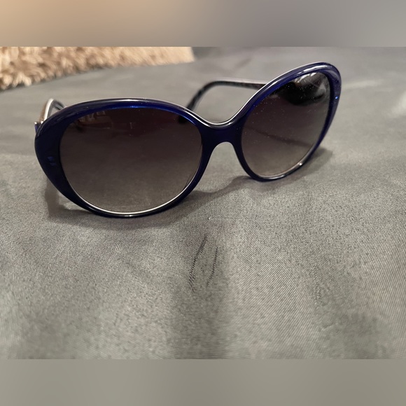 Emillio Pucci Sunnies - Picture 4 of 4